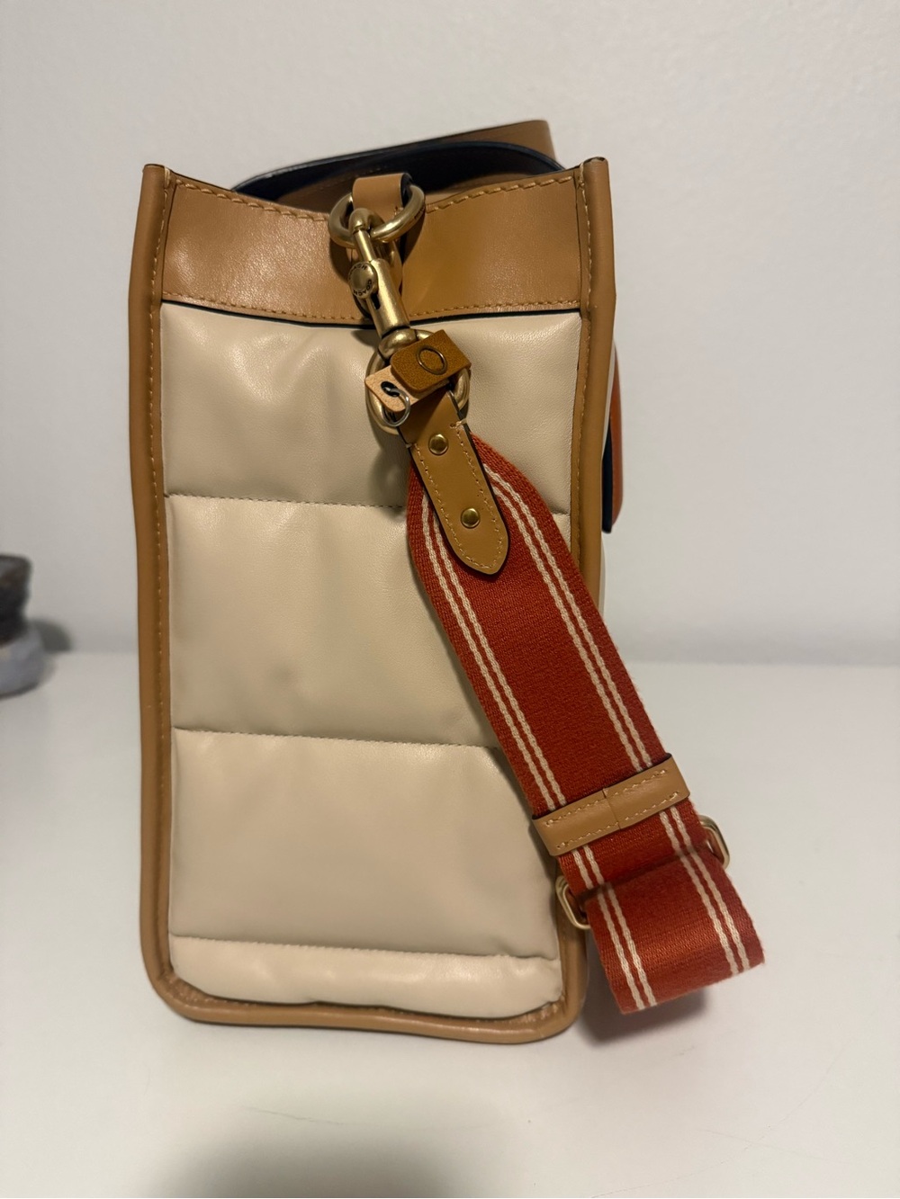 Coach Leatherware Beige & Tan Messenger Bag with Orange Strap - Picture 2 of 5